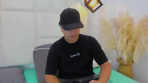 bennett_alejoo online show from 09-22-25, 10:56