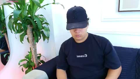 bennett_alejoo online show from 10-01-25, 06:36