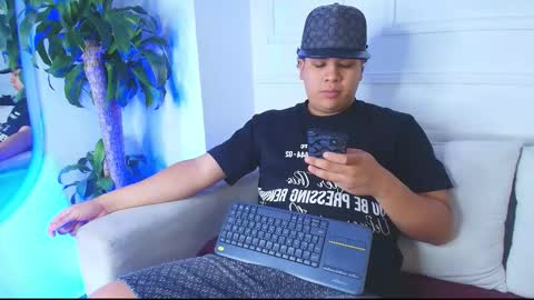 bennett_alejoo online show from 10-09-25, 07:23