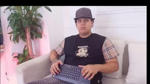 bennett_alejoo online show from 11-03-25, 06:31