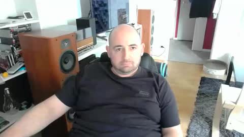 Snapshot of bennn54 chatting on 04-05-26, 10:01 Ben online show from 04-05-26, 10:01
