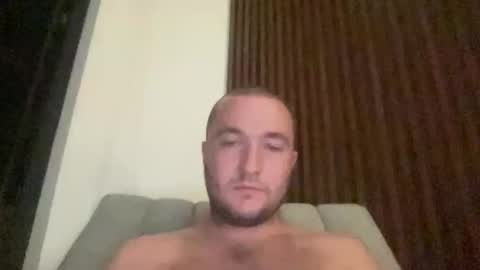 bennybuck97 online show from 09-25-25, 04:49