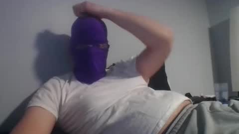 Snapshot of bennybueno chatting on 03-03-26, 12:39 bennybueno online show from 03-03-26, 12:39