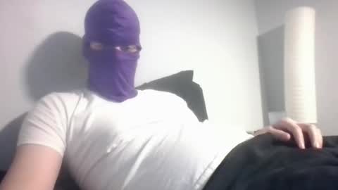 Snapshot of bennybueno chatting on 03-19-26, 02:59 bennybueno online show from 03-19-26, 02:59