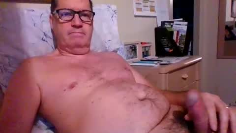 bennybutterfly007 online show from 01-07-25, 08:24