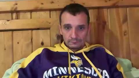 benny and innocentvixon online show from 04-10-26, 02:50