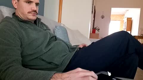 benoitgmx12 online show from 11-27-25, 08:49