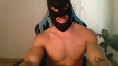 Benson Cummer online show from 02-04-25, 01:06