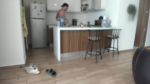 Ben Braxton online show from 12-13-24, 08:37