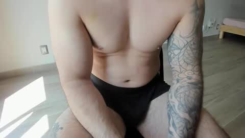 Snapshot of benthebodybuilder chatting on 03-24-26, 05:07 Ben Braxton online show from 03-24-26, 05:07