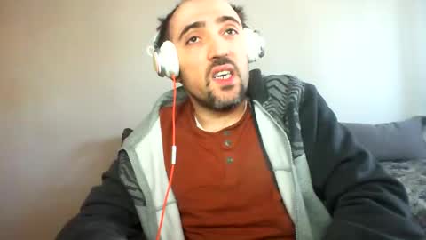 bentish online show from 12-02-24, 07:47