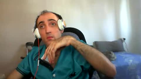 bentish online show from 10-06-25, 07:17