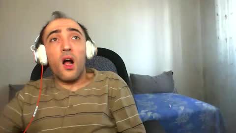 bentish online show from 10-08-25, 05:05