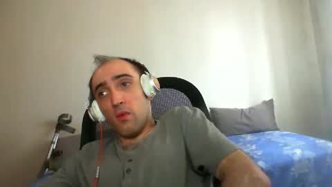 bentish online show from 10-12-25, 06:56