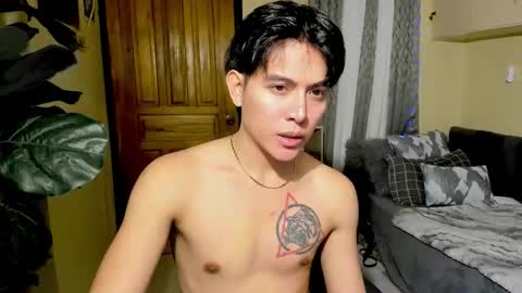 Snapshot of bentlyfuck chatting on 02-08-26, 10:02 bentlyfuck online show from 02-08-26, 10:02