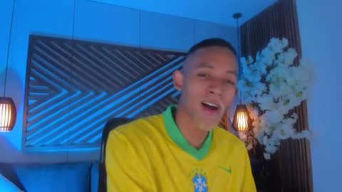 bento_fox online show from 10-30-25, 03:41