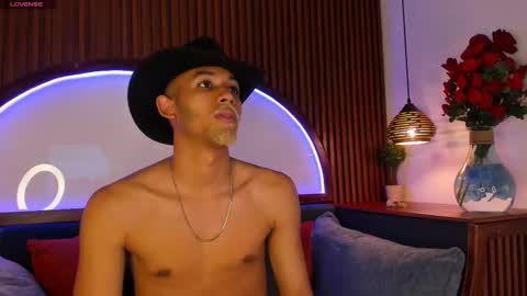 bento_fox online show from 11-04-25, 03:38