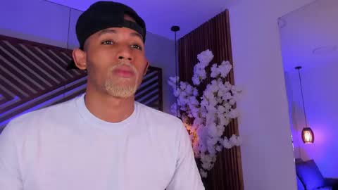 bento_fox online show from 02-01-26, 04:00