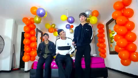 benz boys online show from 03-10-25, 12:26