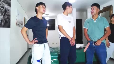 benz boys online show from 10-24-25, 11:39