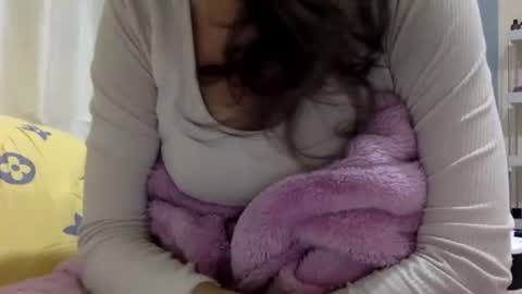 Snapshot of bermudatriangle12 chatting on 02-12-26, 04:57 tixxie online show from 02-12-26, 04:57