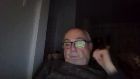 bernard1102 online show from 01-26-25, 03:06