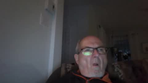 bernard1102 online show from 09-25-25, 10:46