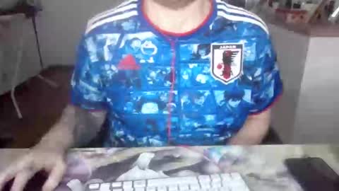 Bernardo online show from 05-15-26, 01:18