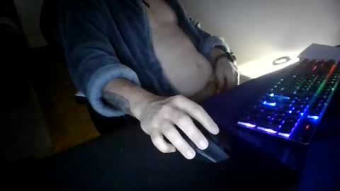 Bernhard online show from 05-05-26, 05:43