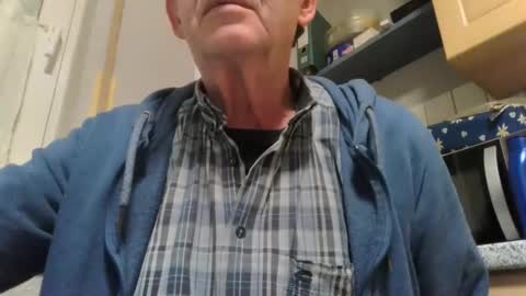 bernie6004 online show from 03-09-26, 07:07