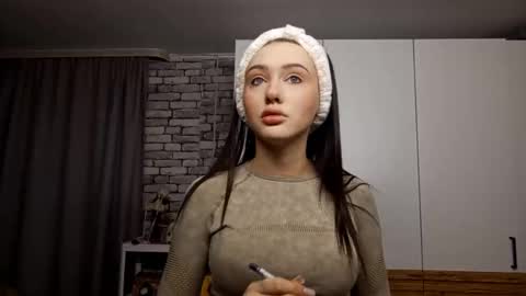 Amber online show from 02-07-26, 01:15