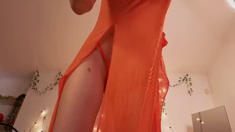 Hi Im NikaComing back online on Monday 3 online show from 06-29-26, 10:15