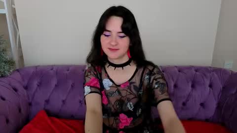 Snapshot of berrydiva chatting on 03-17-26, 02:31 Violette online show from 03-17-26, 02:31