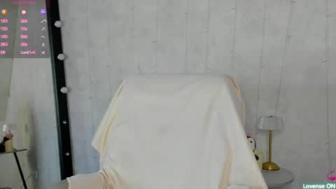 Berta  online show from 05-12-26, 01:25