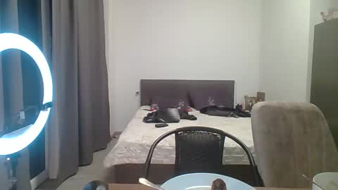 Snapshot of best_ass2000 chatting on 03-09-25, 09:14 best_ass2000 online show from 03-09-25, 09:14