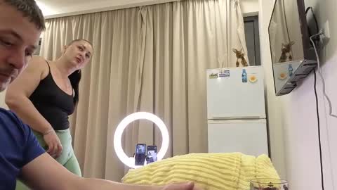 best_ass2000 online show from 04-28-26, 11:32