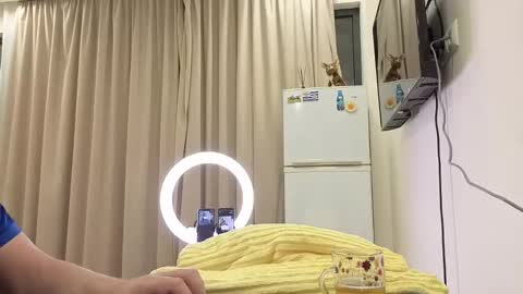 best_ass2000 online show from 05-09-26, 10:26