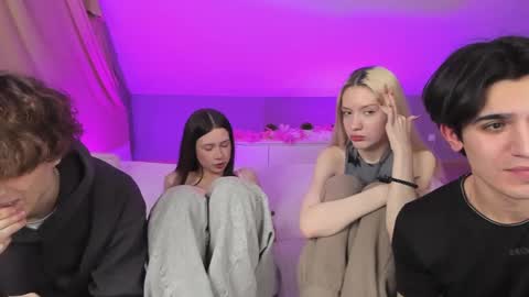 Danny and Kira online show from 03-02-25, 02:43