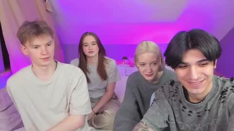 Danny and Kira online show from 03-11-25, 02:51