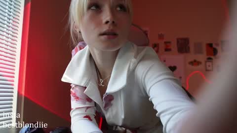 Chloe Next stream on Friday online show from 01-09-25, 11:24