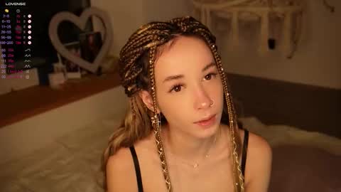 Emely online show from 01-17-26, 03:33