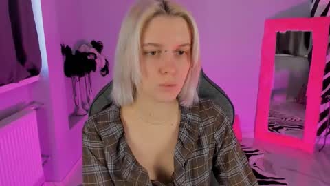 Snapshot of bethanycloud chatting on 02-18-26, 08:21 Bethany online show from 02-18-26, 08:21