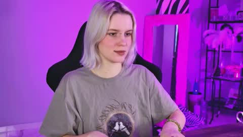 Snapshot of bethanycloud chatting on 03-12-26, 02:50 Bethany online show from 03-12-26, 02:50