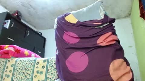 Snapshot of bethanywilsom chatting on 12-27-24, 03:48 Bethany Wilson online show from 12-27-24, 03:48
