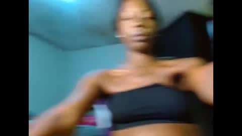 Snapshot of bethanywilsom chatting on 02-27-25, 03:05 Bethany Wilson online show from 02-27-25, 03:05
