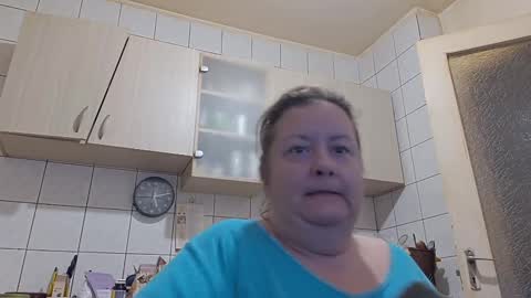 bethnorth online show from 10-05-25, 02:10