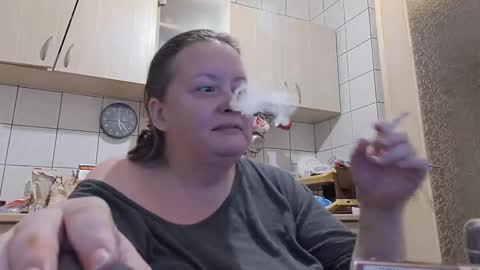 bethnorth online show from 10-12-25, 02:21