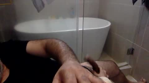 Virtual Gentleman online show from 12-31-24, 03:53