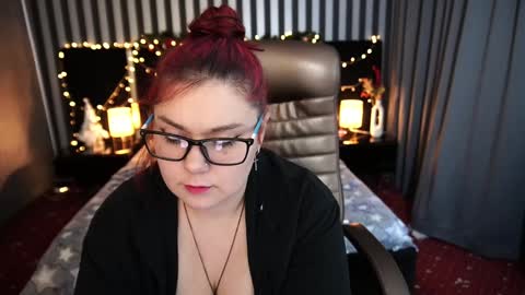 betttydark online show from 01-08-25, 11:30