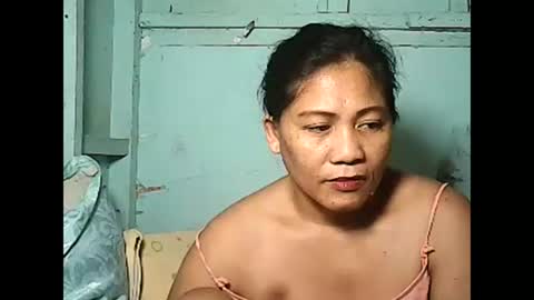 Snapshot of betty_83 chatting on 12-10-24, 12:39 betty_83 online show from 12-10-24, 12:39